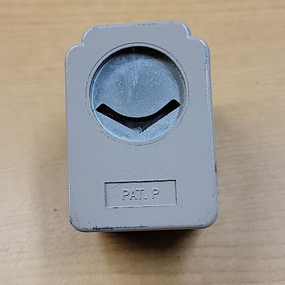 Fiskers Crafting Decorative Hole Punchers Stampin Up Die Cut - Picture 10 of 15